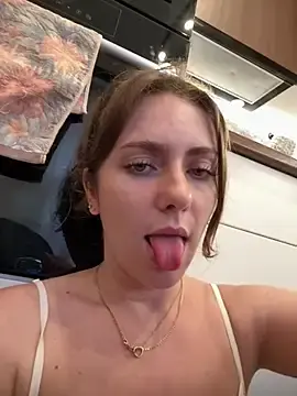 Stripchat Watch Live Sex Cams of MariiD