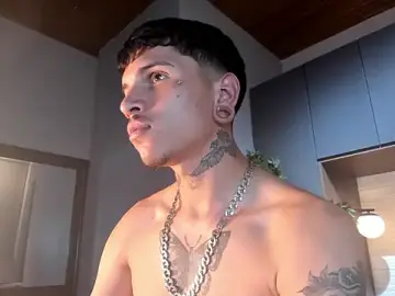 Stripchat Best live sex cam show of Valentino_Knox