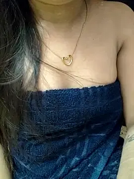 Stripchat Adult Video Chat of Roshni_98