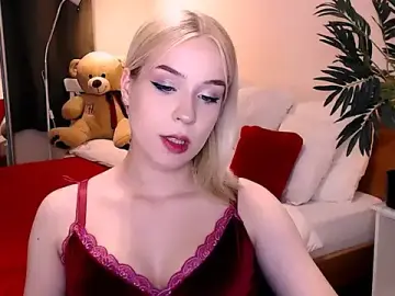 Stripchat Best live sex cam show of serene_land