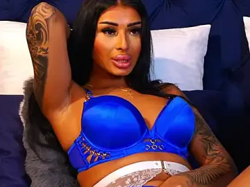 Stripchat Best live sex cam show of LaylaVixenn
