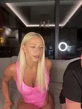Stripchat Live Sex Cam of SexOnMyLvL