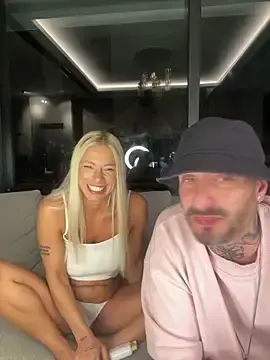 Stripchat Sex Cam of SexOnMyLvL