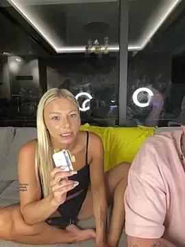 Stripchat Adult Webcam of SexOnMyLvL