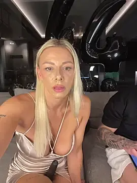 Stripchat Free Live Porn of SexOnMyLvL