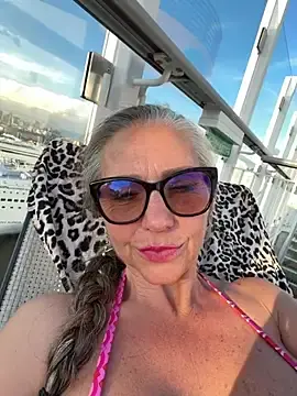 Stripchat Adult Webcam of Alimela