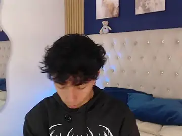 Stripchat Best live sex cam show of Aiden_Rivers_