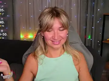 Stripchat Adult Webcam of MilaBott