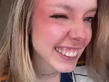 Stripchat Live Sex of Catrinee