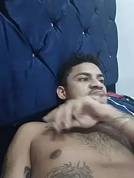 Stripchat Free Live Porn of rich_dirty_sex69