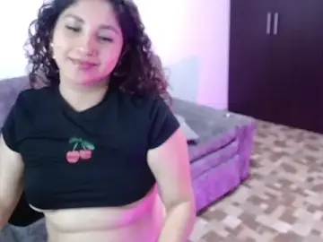 Stripchat Watch Live Sex Cams of Gia_Dior