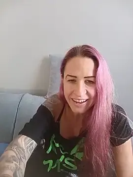 Stripchat Live Porn of GermanMilfJasmin