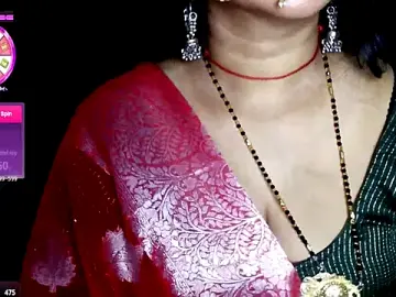 Stripchat Adult Webcam of QUEEN_SAKHI1