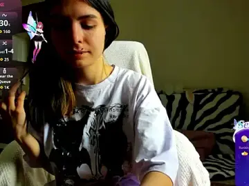 Stripchat Adult Webcams of ErlinaBuoy