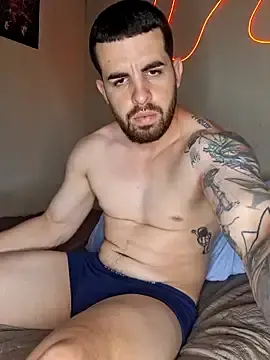 Stripchat Best Webcam of Cubanotatuado