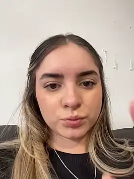 Stripchat Watch Live Sex Cams of imlindapink