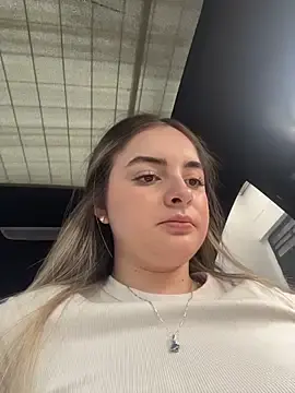 Stripchat Nude Webcam of imlindapink