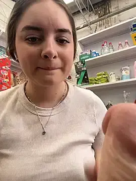 Stripchat Free Live Porn of imlindapink