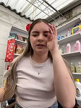 Stripchat Watch Live Sex Cams of imlindapink