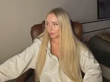 Stripchat Live Sex of OhMyEmma
