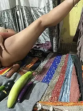 Stripchat Adult Video Chat of Hotty-Rani-Bhabi