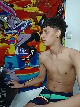 Stripchat Live Sex of Alayn_sexy_ayes