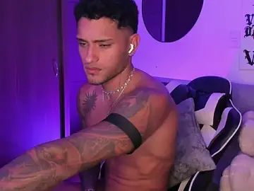 Stripchat Nude Webcam of Alessandro_Vanni