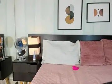 Stripchat Live Sex Cam of Lexis_Walker
