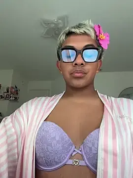 Stripchat Live Sex Cam of Ashleythelatinaa