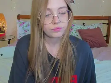 Stripchat Free Porn Cam of miya_soft