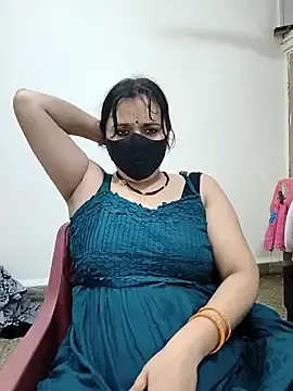 Stripchat Free Porn Cam of HeartlessGirl