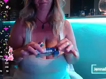Stripchat Sex Cam of JennaDeluxe