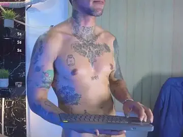 Stripchat Live Porn of MR_EITHAN