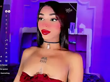 Stripchat Sex Chat of Mia_Castro_xx
