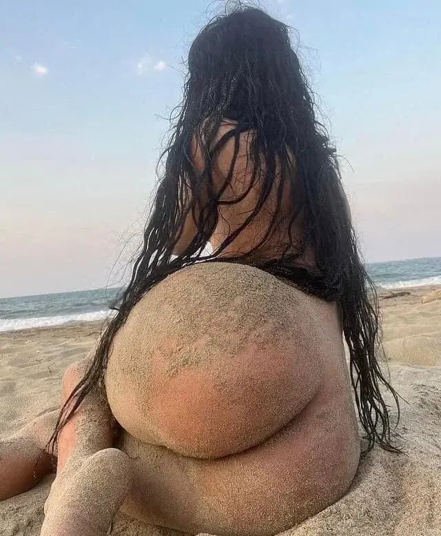 Bella__Wood