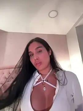 Stripchat Nude Webcam of Bella__Wood
