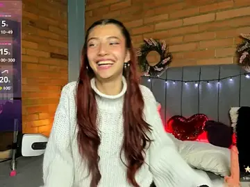 Stripchat Free Live Porn of Emma_belley