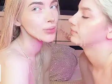 Stripchat Free Porn Cam of MaeEversley