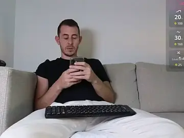 Stripchat Sex Cam of fun_kooples