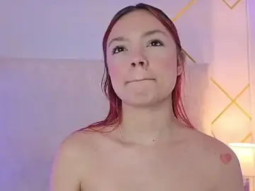 Stripchat Free Live Porn of Martinaa_Garcia