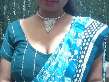 Stripchat Sex Chat of Ruhi_Hotty