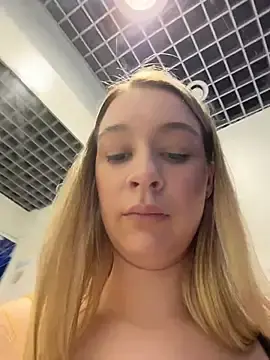 Stripchat Free Live Porn of SashaCatt