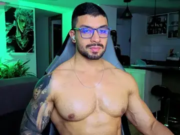 Stripchat Live Porn of Michael_Diamond