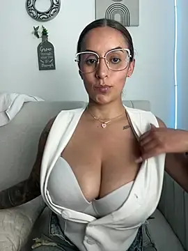 Stripchat Best live sex cam show of Seized_lust