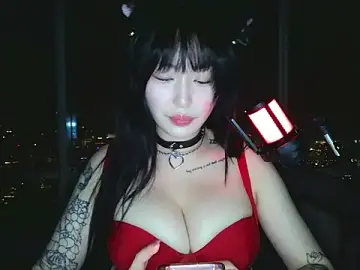 Stripchat Sex Cam of obeycarrienoona