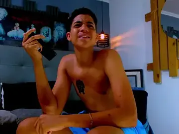 Stripchat Adult Webcam of Lukaz_Caballero