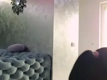 Stripchat Adult Webcam of Theowonder