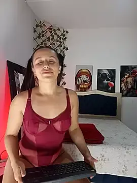 Stripchat Sex Cam of ARTHUR_MINI