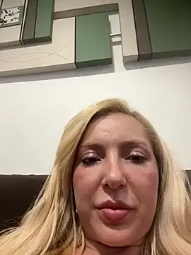 Stripchat Nude Webcam of Juuhschmitt