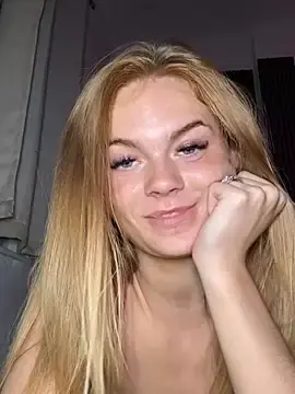 Stripchat Adult Video Chat of TaliaWhiteX